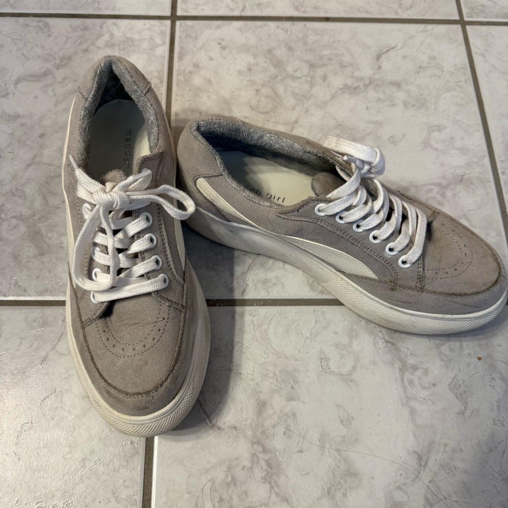 Madden Girl platform sneakers